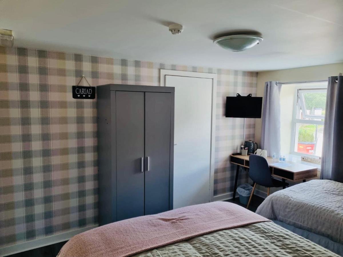 The Crown Inn Ystalyfera Esterno foto